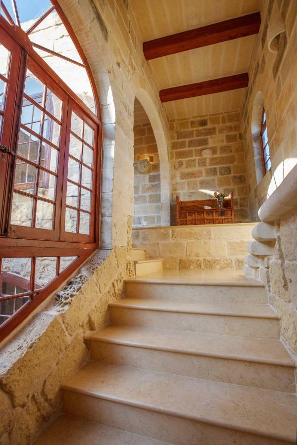 Il-Veduta Holiday Farmhouse With Sunny Private Pool In Island Of Gozo Gharb  Bagian luar foto