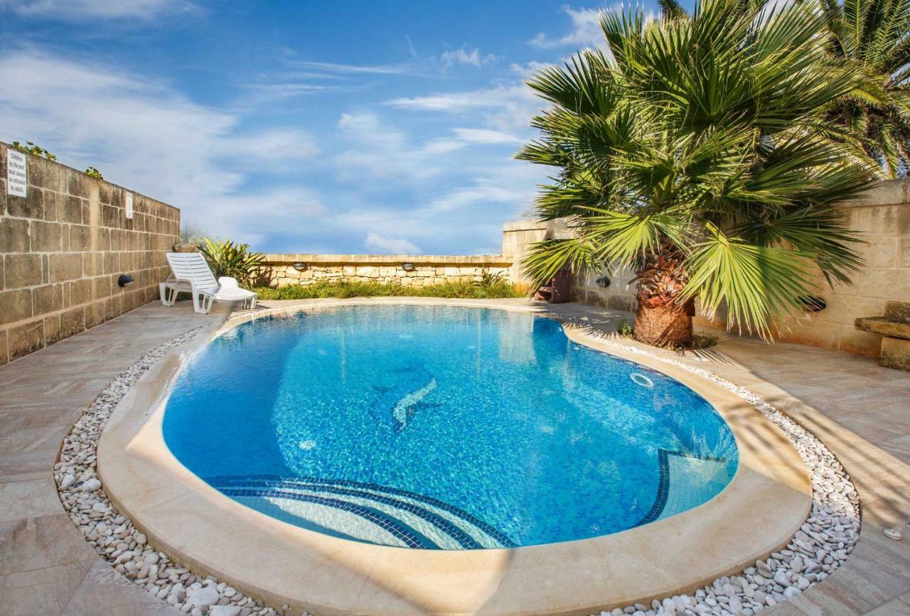 Il-Veduta Holiday Farmhouse With Sunny Private Pool In Island Of Gozo Gharb  Bagian luar foto