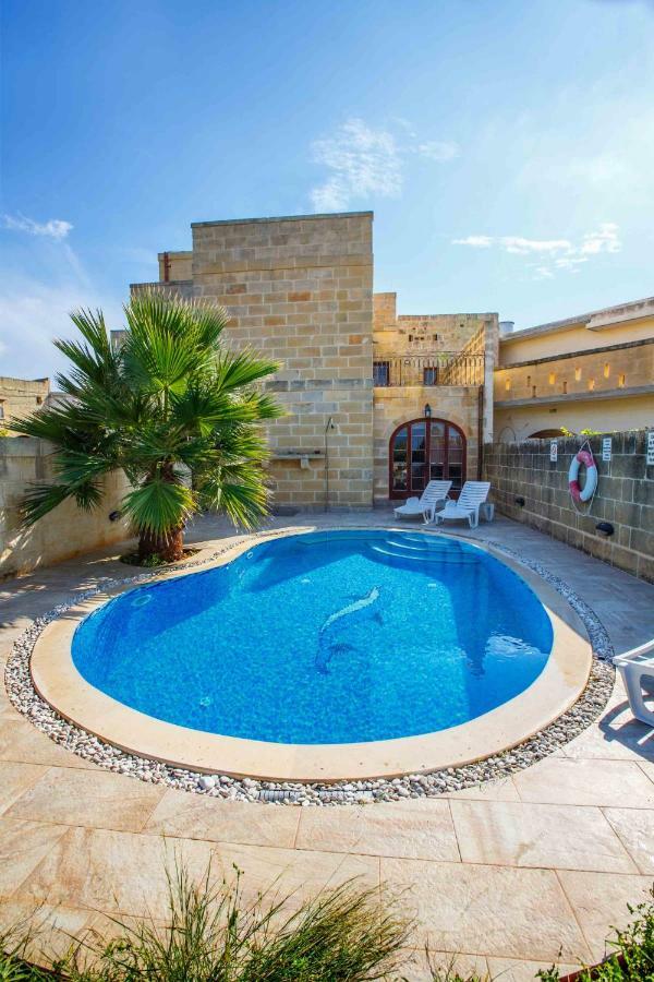 Il-Veduta Holiday Farmhouse With Sunny Private Pool In Island Of Gozo Gharb  Bagian luar foto